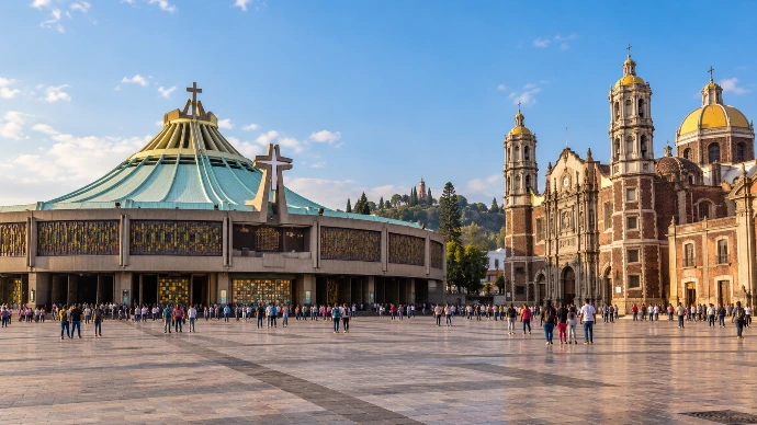 Plaza de la Constitución y Catedral Metropolitana de Ciudad de México